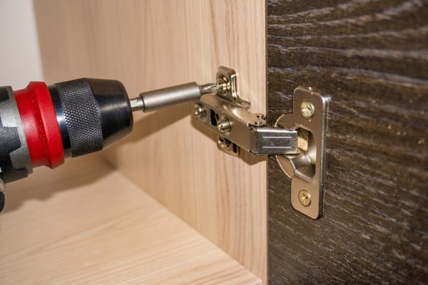 Cabinet Hinge Replacement in Wylie